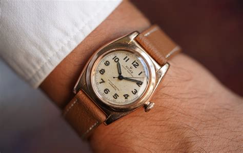 the Rolex Oyster case review